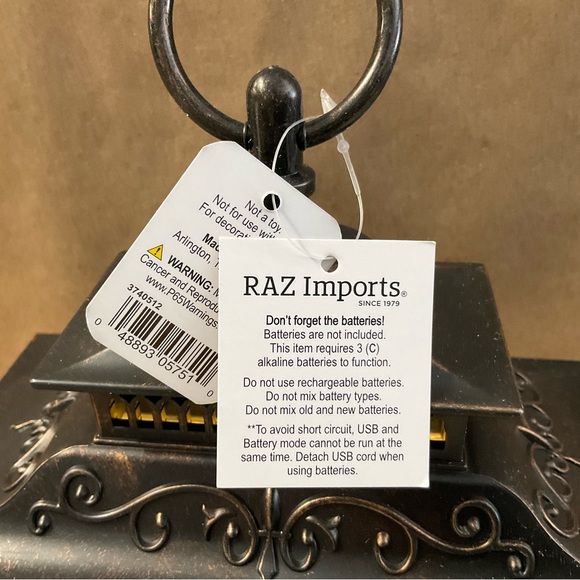 New! Raz Lighted Lantern Snow Globe Glitter Water Holy Family Nativity Religious - Picture 9 of 11